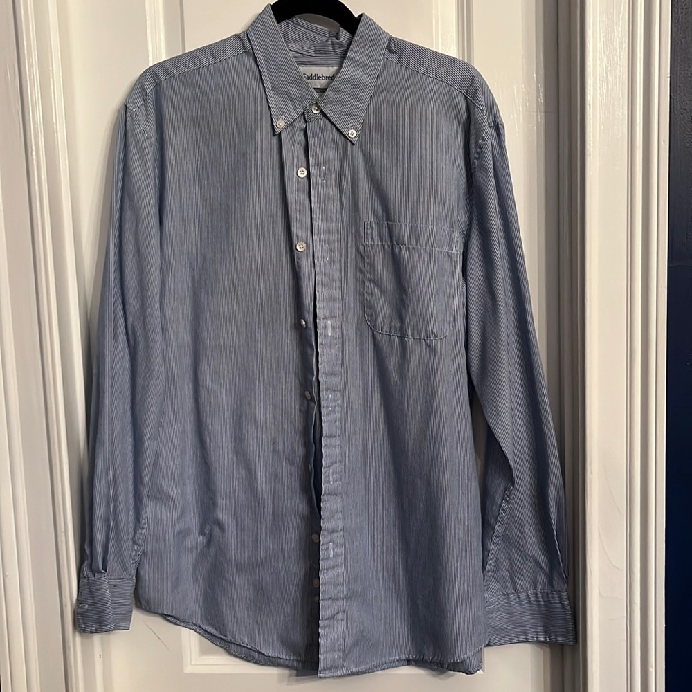 Saddlebred pinstripe buttondown.